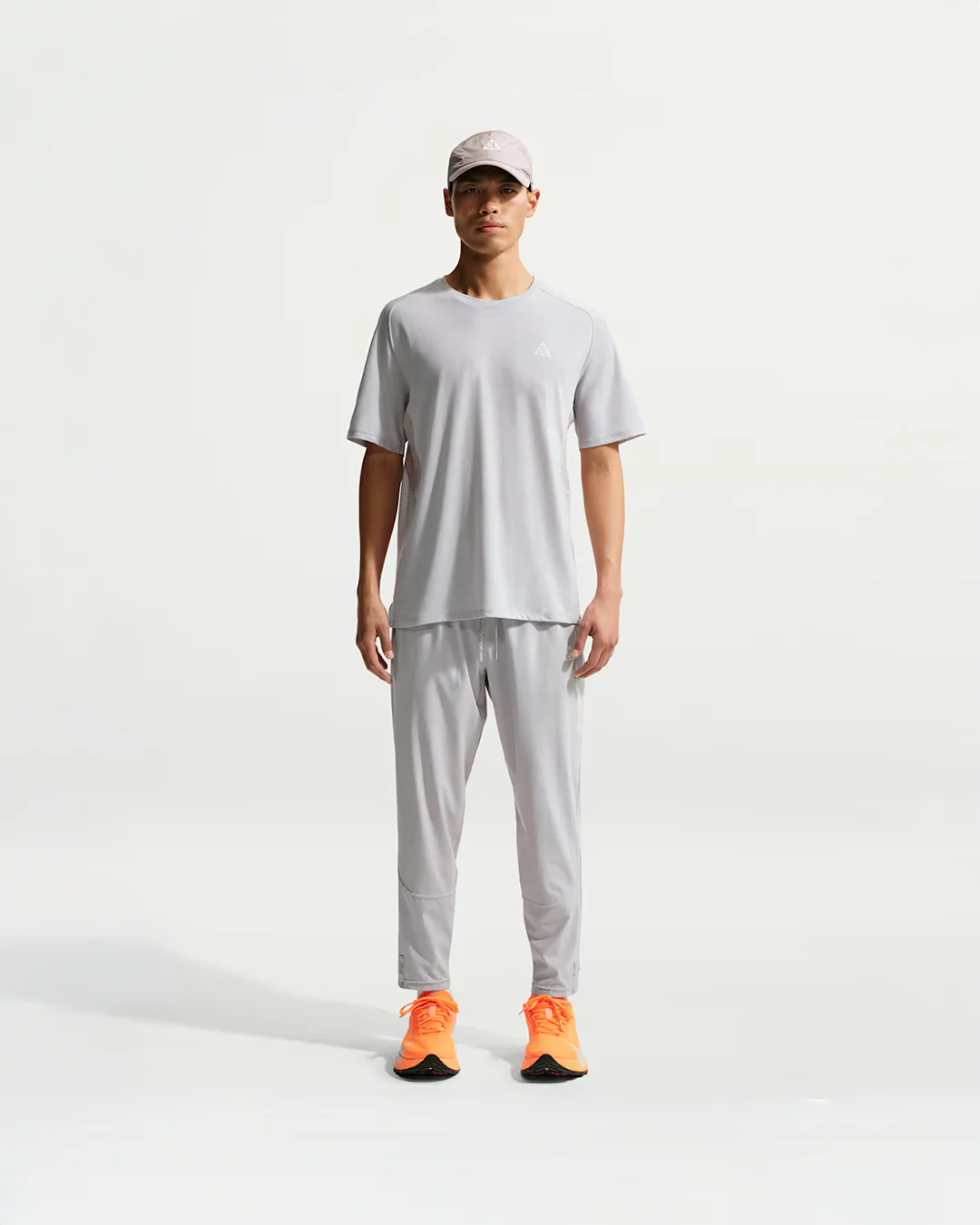 Men's Nike ACG "Solar Chase" Dri-FIT ADV Trail Running Top - Image 2