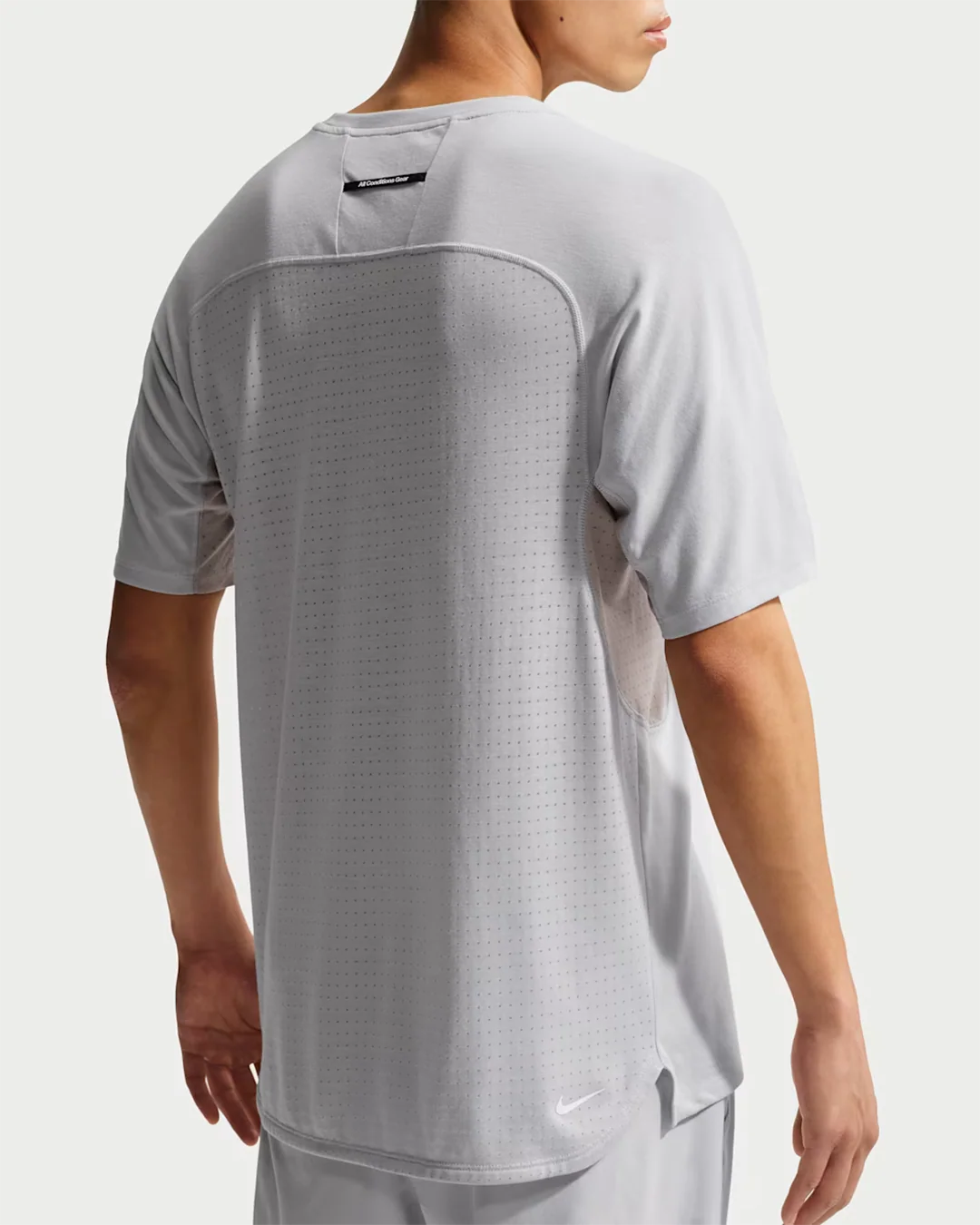 Men's Nike ACG "Solar Chase" Dri-FIT ADV Trail Running Top - Image 5