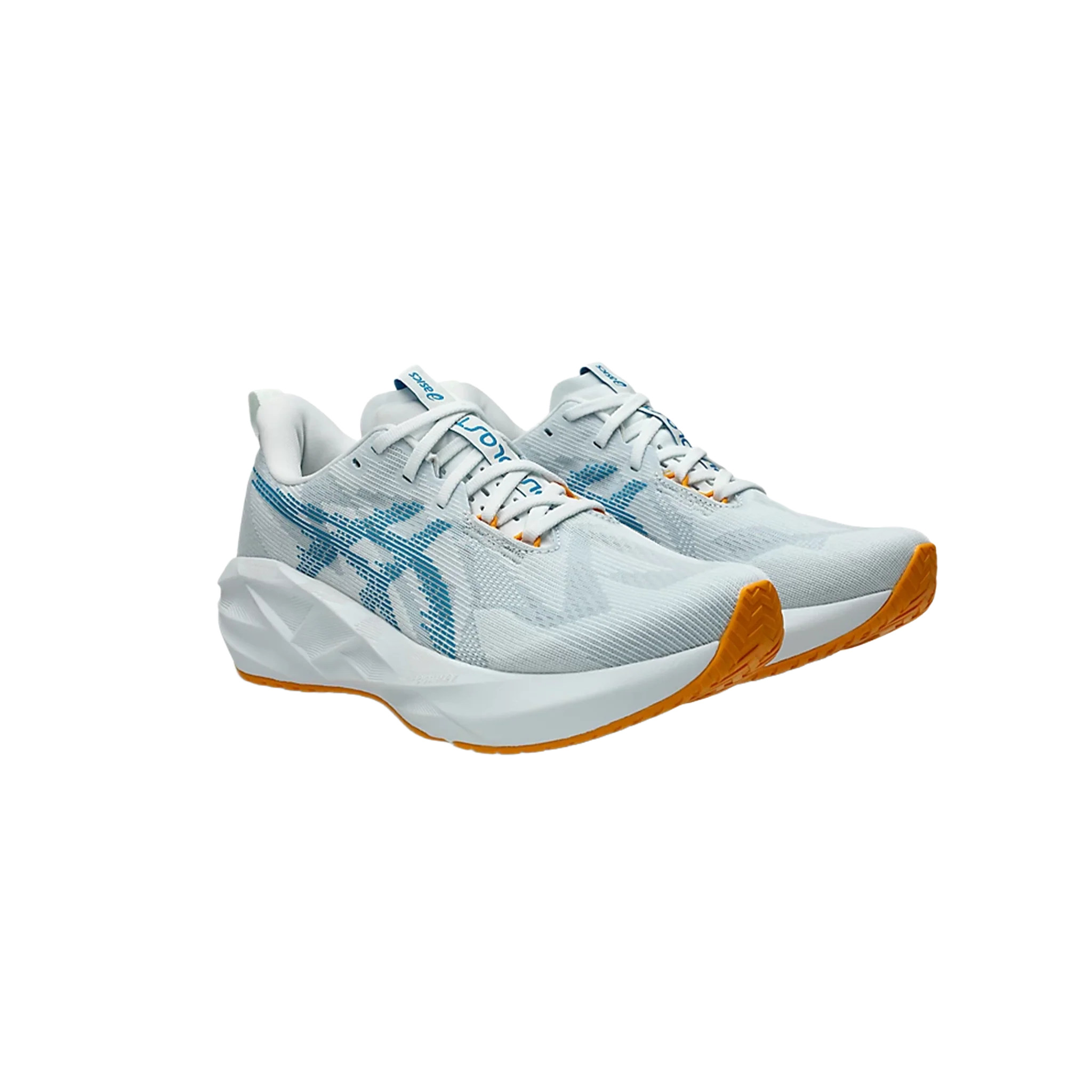 Men's Novablast 5 - Image 3