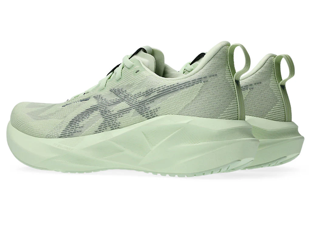 Women’s Novablast 5 - Image 3