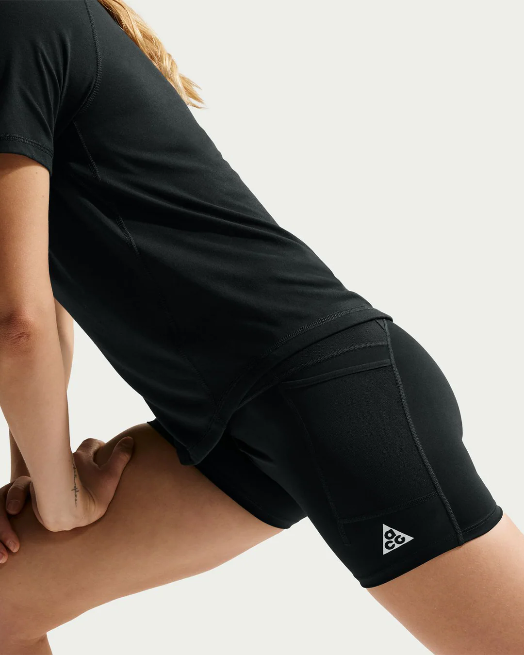 Women's Nike ACG Dri-FIT 4" Trail Running Shorts - Image 7