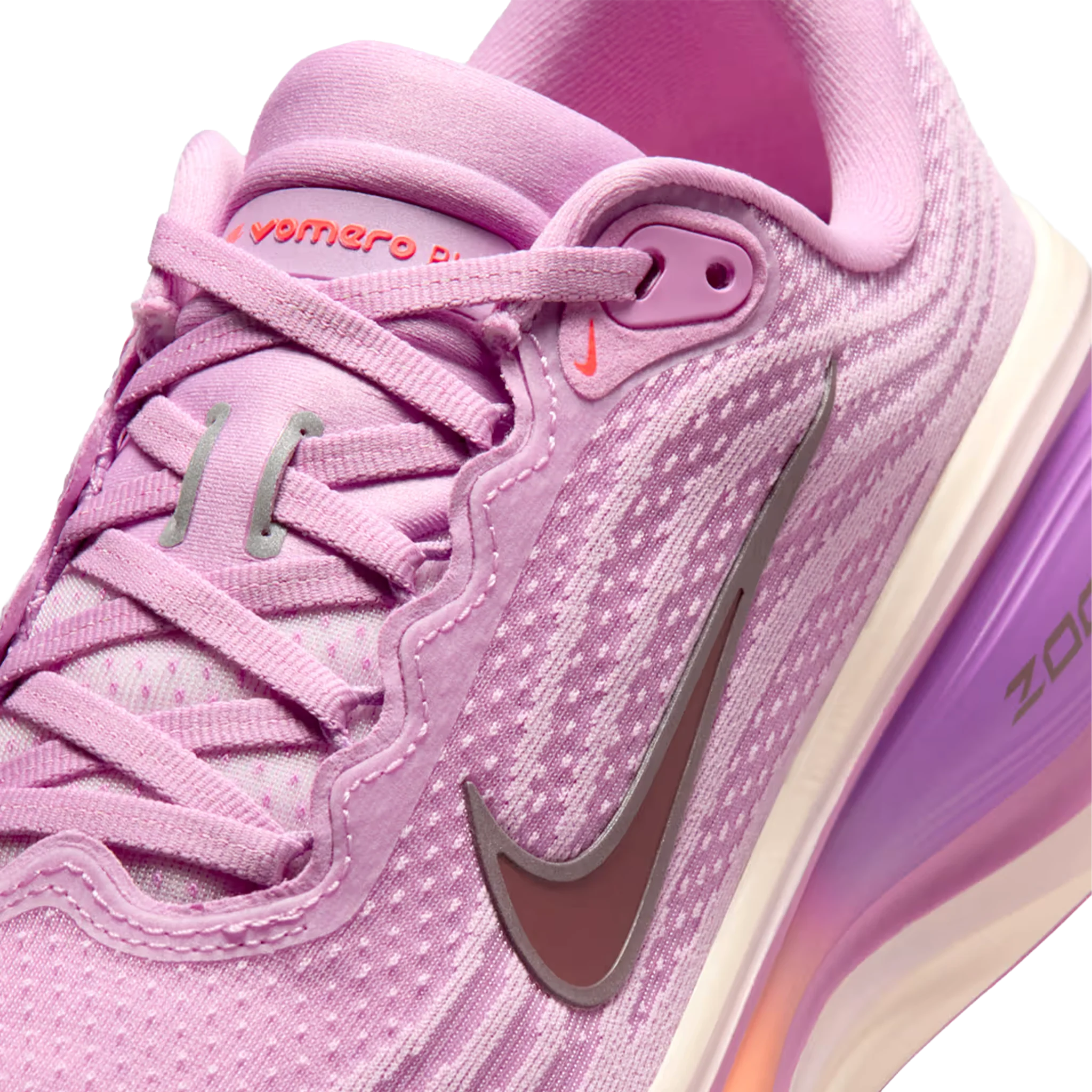 Women's Vomero Plus - Image 8